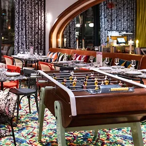 Hotel Mama Shelter